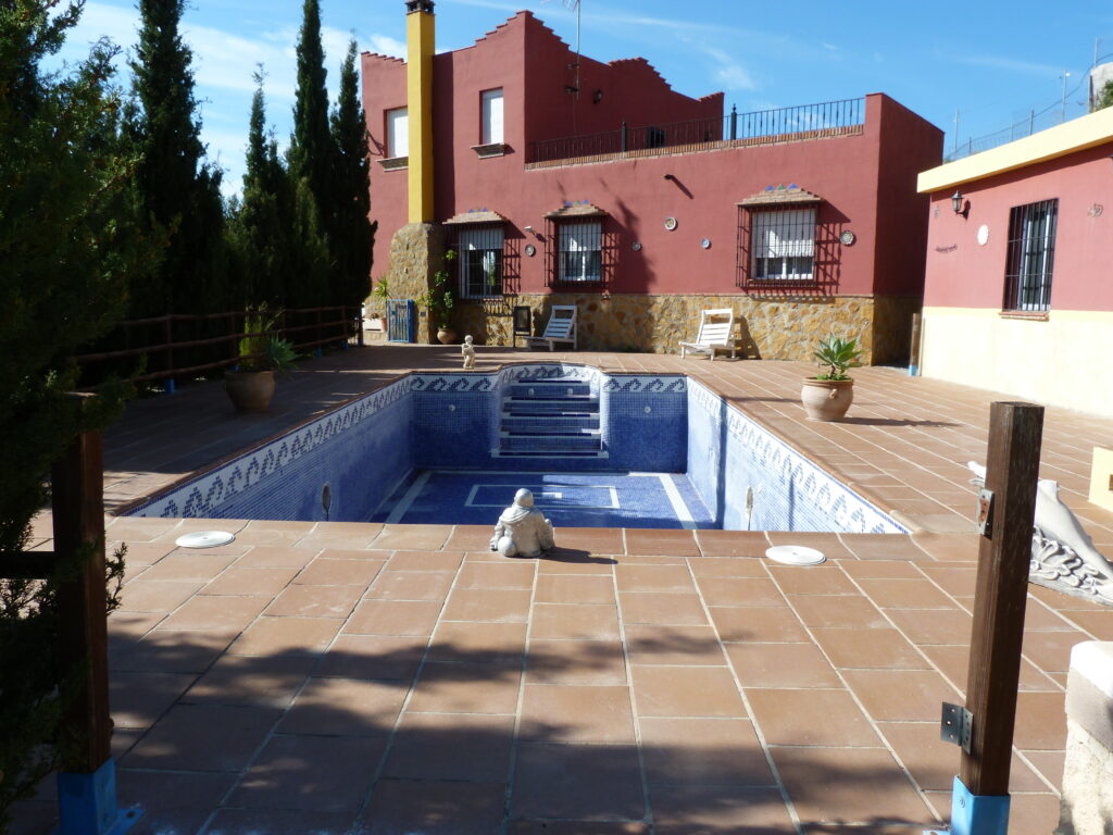 0137 – Finca en Molvízar