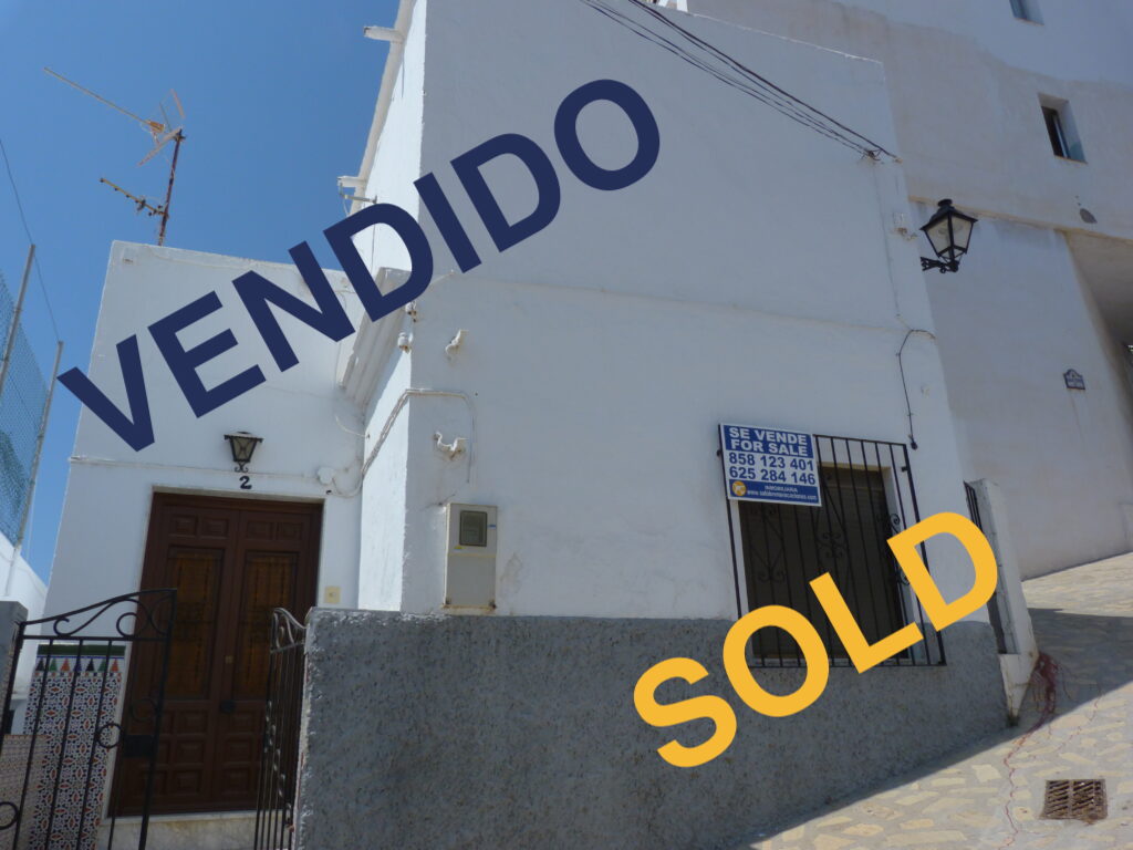 0467 – Casa en Salobreña – VENDIDA –