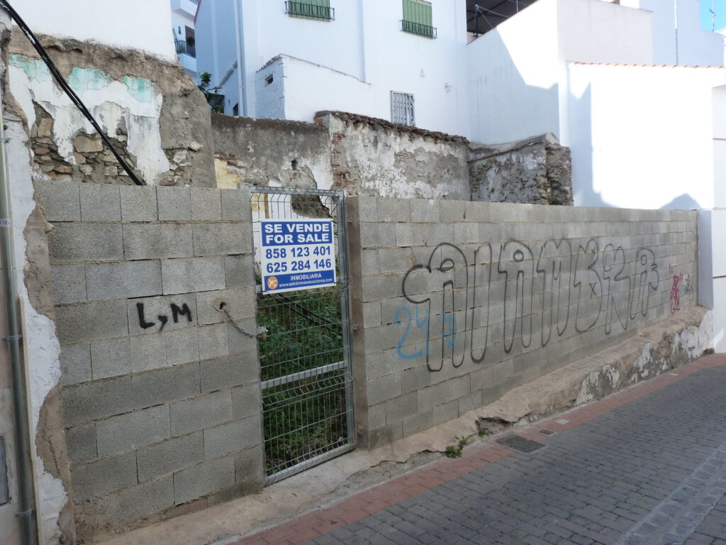 0604 – Terreno en Salobreña